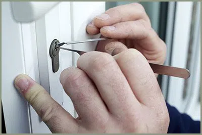 Locksmith Solution Services Seminole, FL 727-287-6175 - 68-44-15