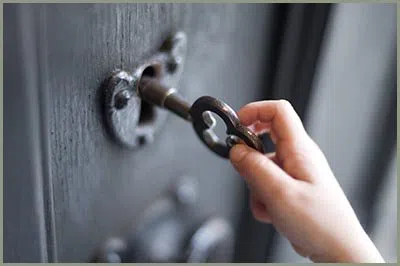 Locksmith Solution Services Seminole, FL 727-287-6175 - 68-44-7